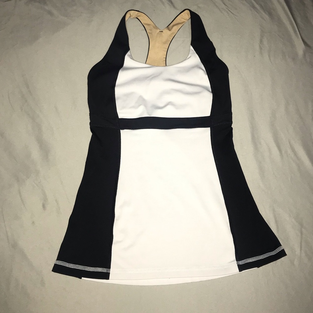 Lululemon workout top